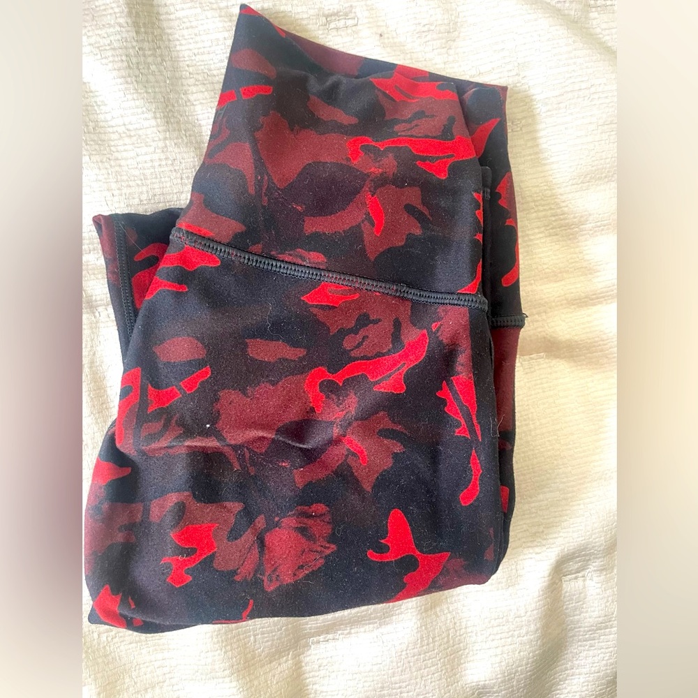 Wear it to Heart, workout pants, Small